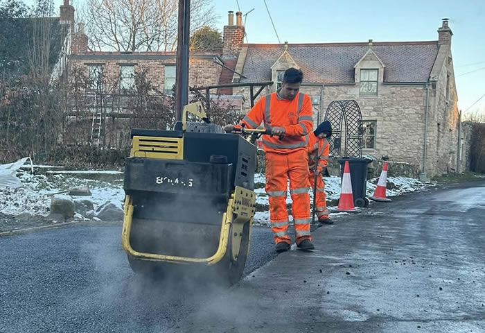 tarmac repairs, pot hole repairs contractor